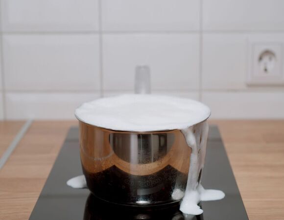 В какой кастрюле лучше всего варить суп или кашу: из опыта шеф-повара В какой кастрюле лучше всего варить суп или кашу: из опыта шеф-повара