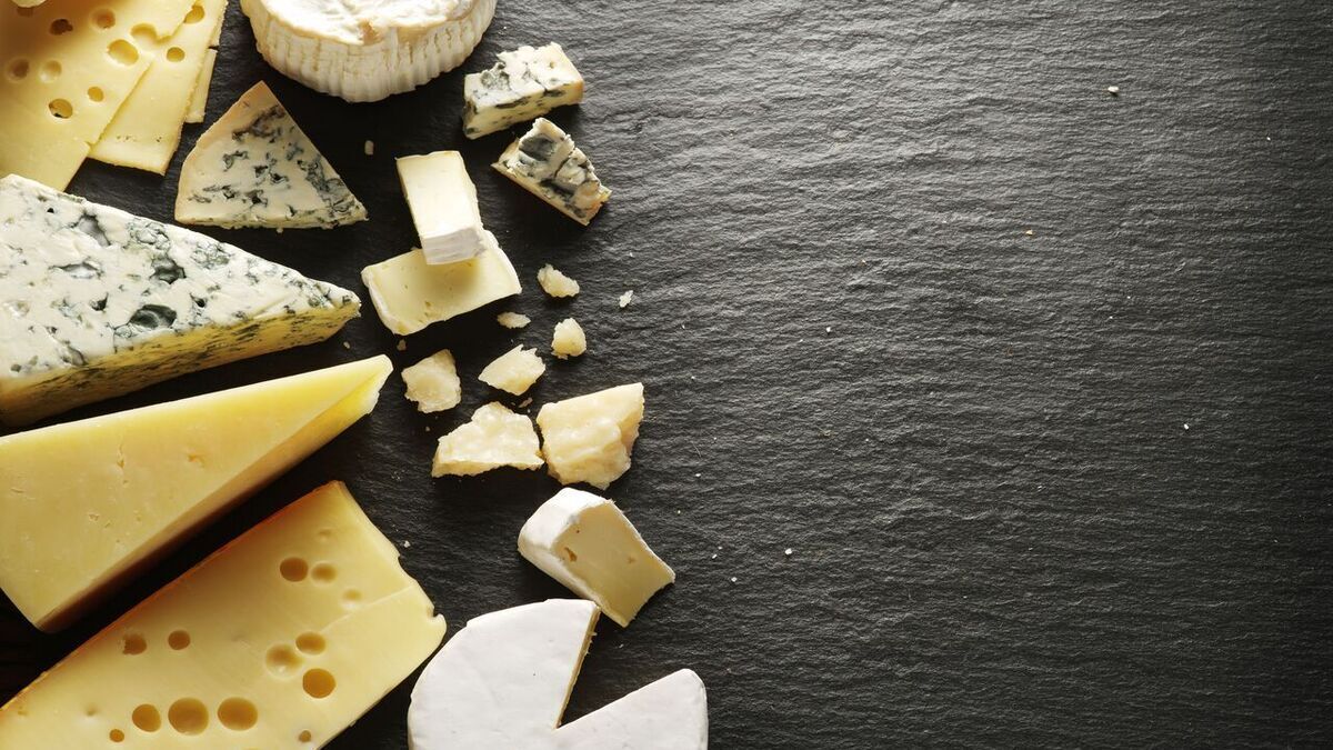 Благородно не для всех: кому нельзя есть сыр с плесенью Благородно не для всех: кому нельзя есть сыр с плесенью