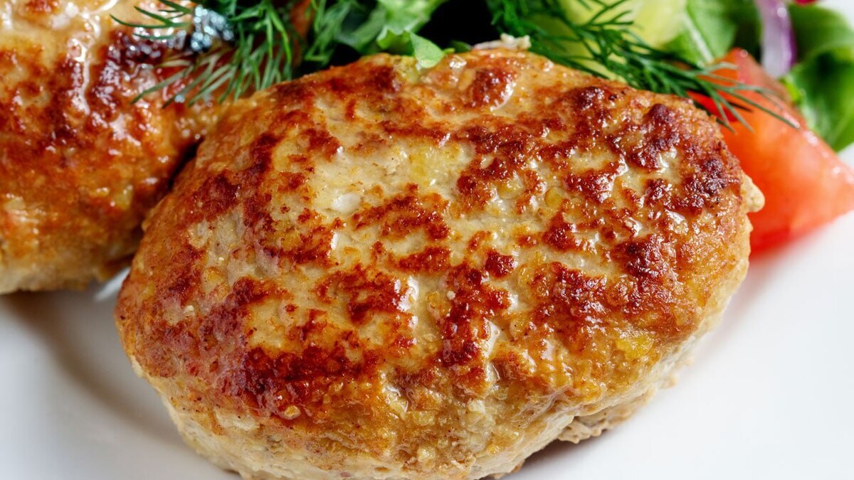 Как убрать из рыбных котлет специфический запах: один секрет Как убрать из рыбных котлет специфический запах: один секрет