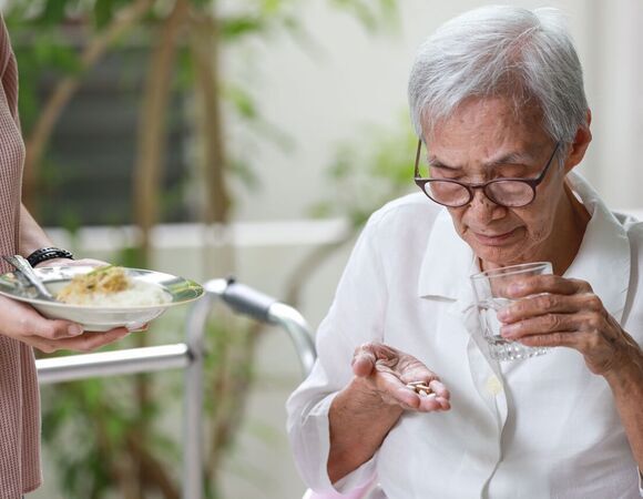 Какие продукты нельзя употреблять вместе с лекарствами: список