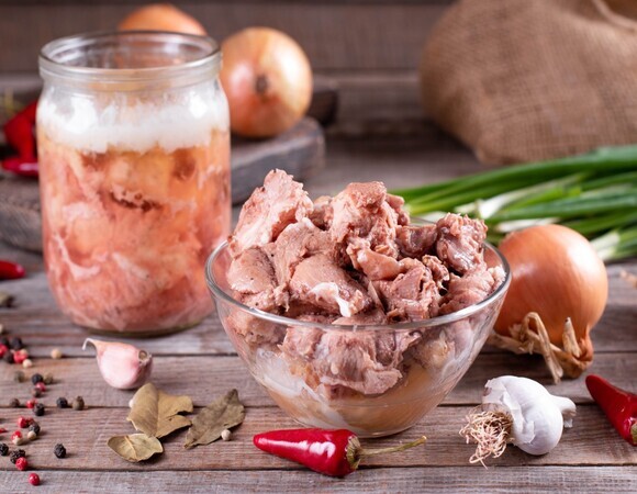 Как выбрать армейскую тушенку: рекомендации технолога