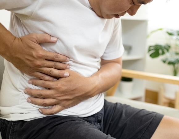 Как пить алкоголь без вреда для печени: ответ гастроэнтеролога