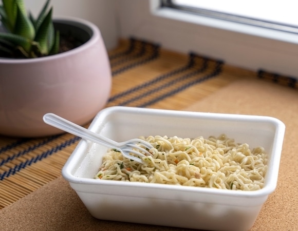 Что будет, если ежедневно  есть лапшу быстрого приготовления 