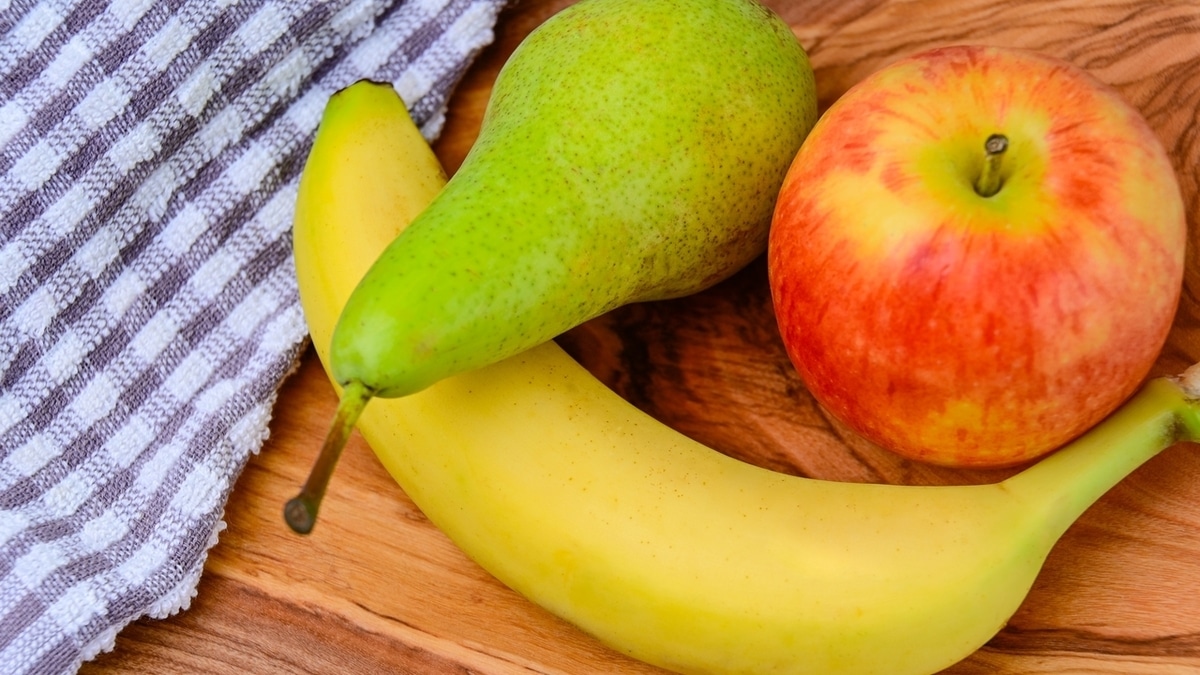 Простое средство: яблоки и груши помогают остановить рак