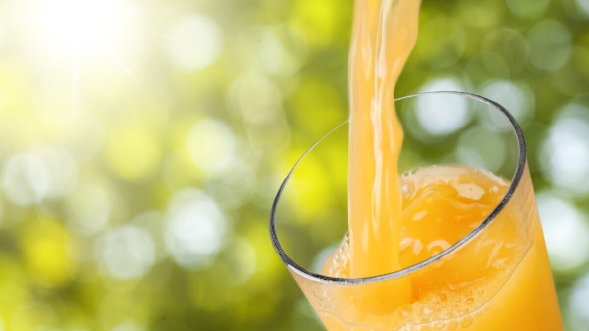 Сладкие соки уменьшают минеральную плотность костей: ученые Сладкие соки уменьшают минеральную плотность костей: ученые