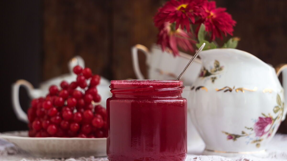 Осень в разгаре: лучшие рецепты заготовок и блюд из калины Осень в разгаре: лучшие рецепты заготовок и блюд из калины