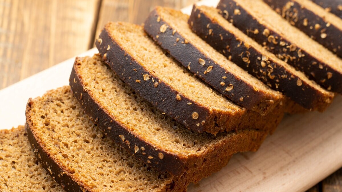 Как сохранить бородинский хлеб до двух недель: эксперт по хлебопечению