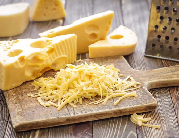 Атеросклероз из-за сыра: чего не должно быть в составе продукта Атеросклероз из-за сыра: чего не должно быть в составе продукта