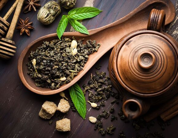 Врачи объяснили, какие травы конфликтуют в фитосборах