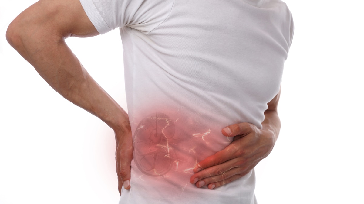 Образуются камни: диетологи назвали худший напиток для почек