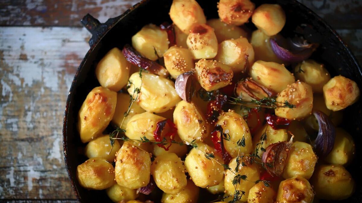Кулинар объяснила, зачем заливать картошку кипятком при жарке