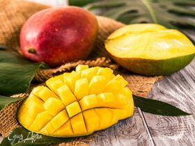 Манго: польза тропического фрукта для здоровья и красоты