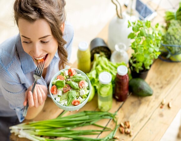Диетолог объяснила, почему вода так важна для правильного питания Диетолог объяснила, почему вода так важна для правильного питания