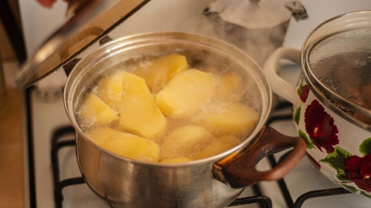Как сварить картошку, чтобы она не разварилась: совет кулинара