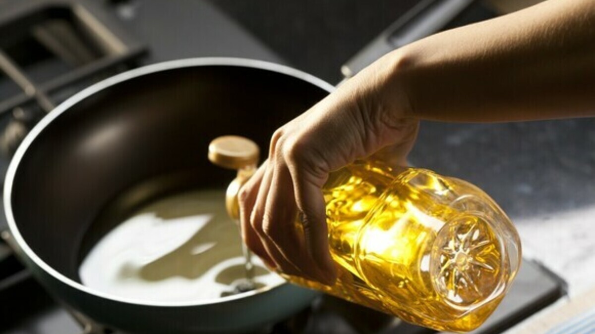 Гастроэнтеролог развеяла миф о вреде жареного при изжоге: подробности