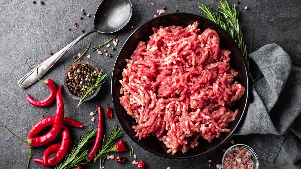 Чем отличается рубленое мясо от молотого фарша? Ответит шеф-повар