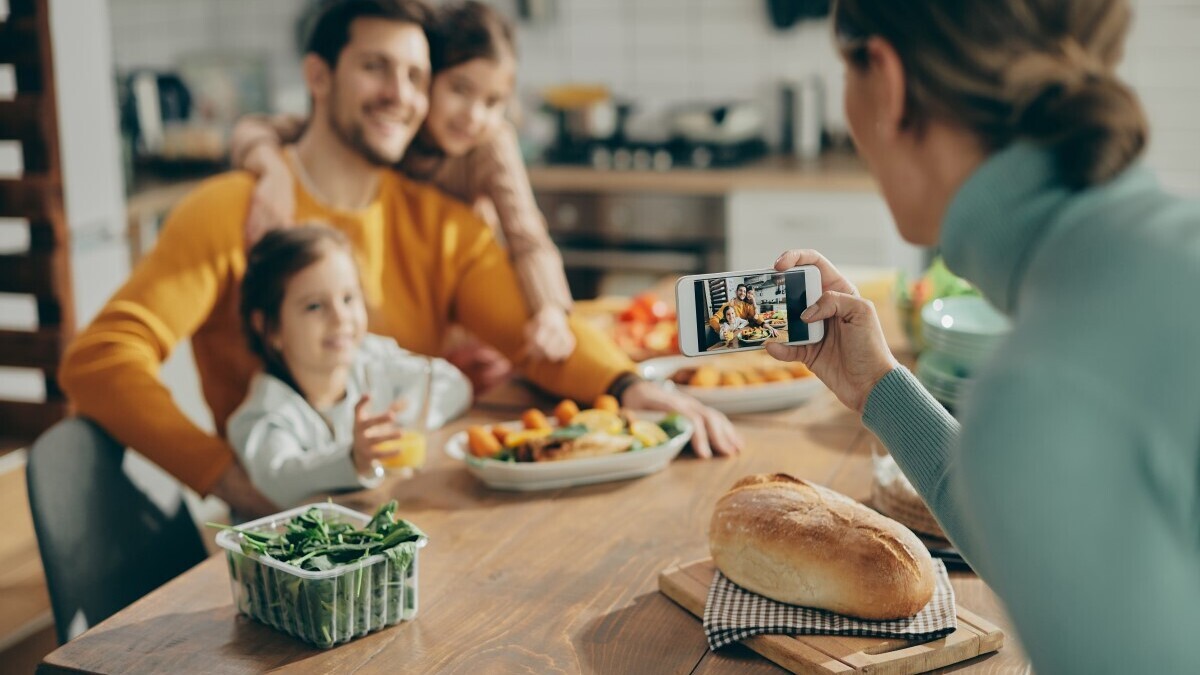 Ерема: ужинайте дома с семьей и не выходите из дома