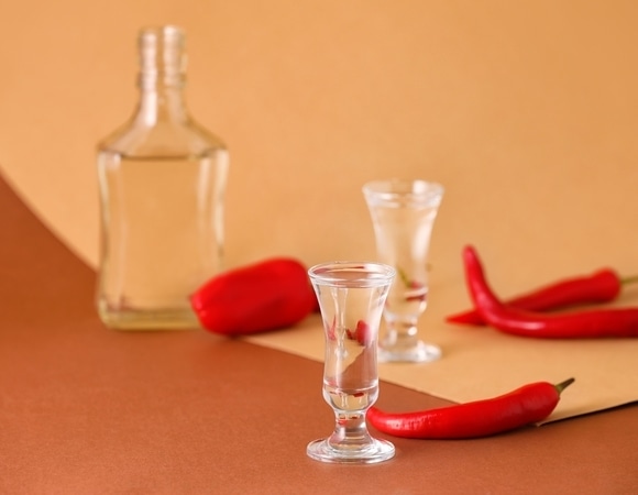 Что будет, если во время простуды пить водку с перцем 