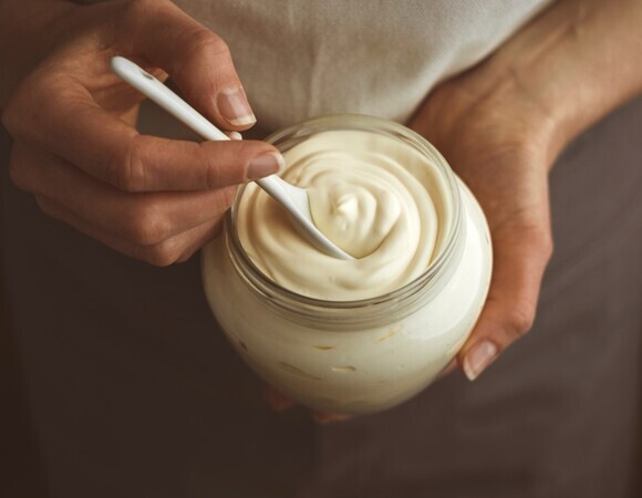 Стало известно, сколько майонеза можно съесть без вреда для фигуры