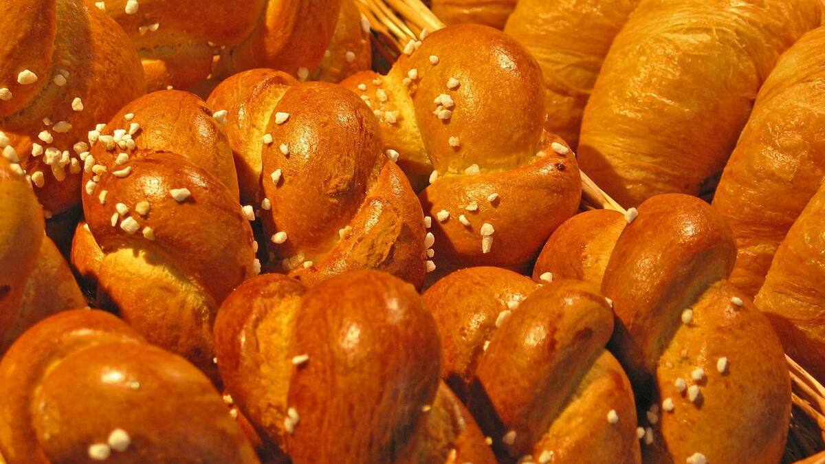 Эндокринолог рассказала о самых вредных для женского здоровья продуктах и напитках