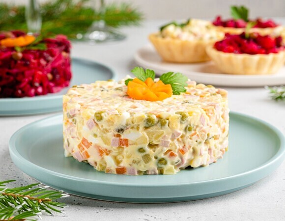 Любимое блюдо россиян оказалось самым вредным на новогоднем столе