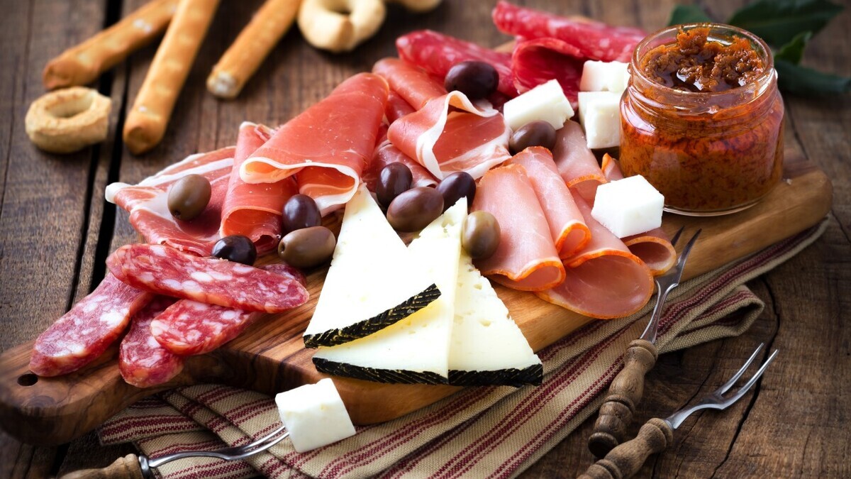 Нутрициолог назвала самые вредные сочетания продуктов