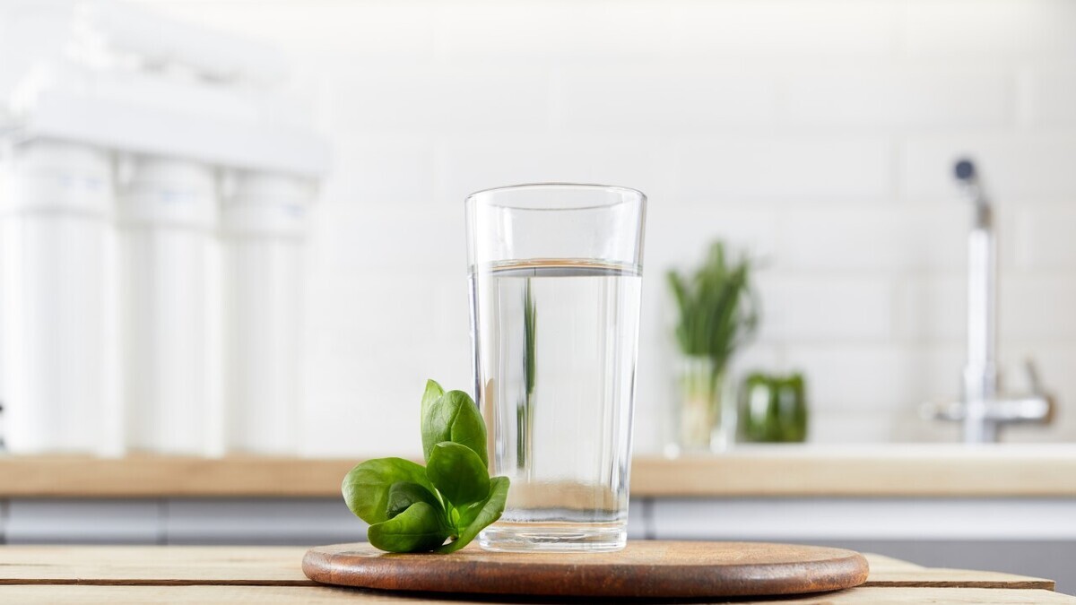 Диетолог рассказала, как правильно пить воду перед завтраком