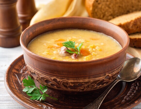 Шеф-повар поделился рецептом вкусного горохового супа Шеф-повар поделился рецептом вкусного горохового супа