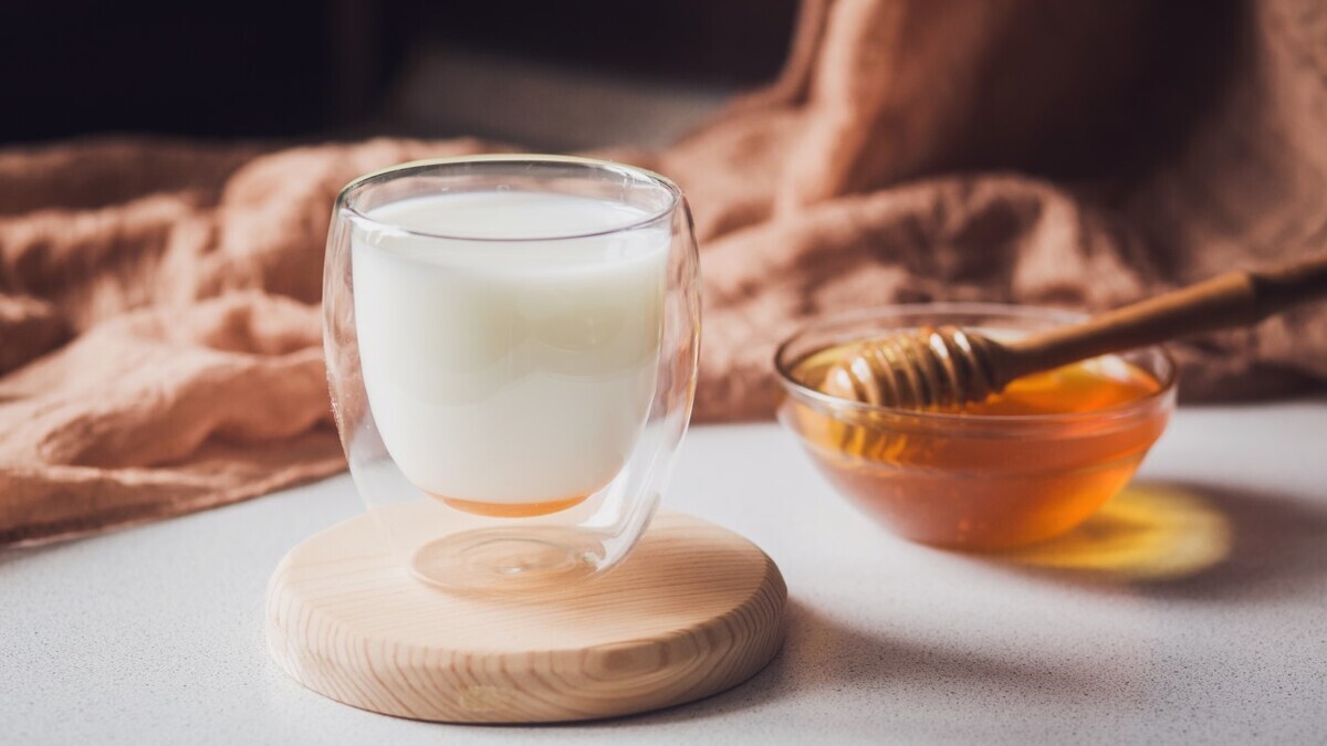 Помогает ли мед при простуде: ответила врач-иммунолог