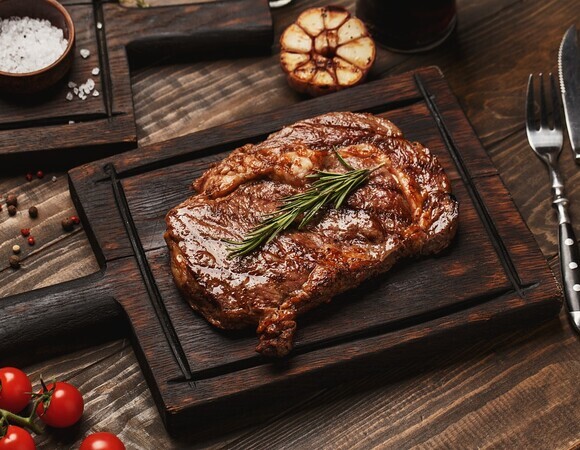 Как выбрать говядину для стейка: шеф-повар дал советы, которые вас удивят Как выбрать говядину для стейка: шеф-повар дал советы, которые вас удивят