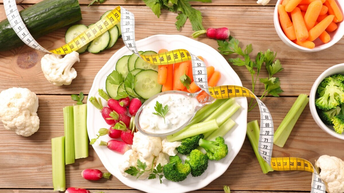 Эндокринолог перечислила доступные продукты для похудения