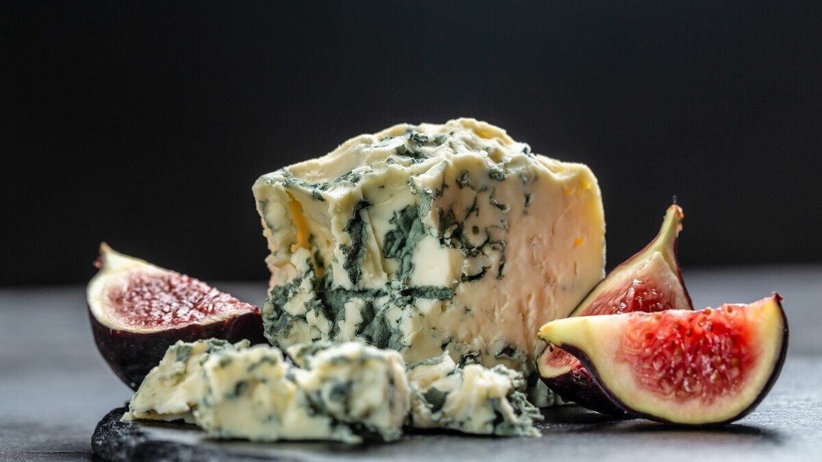 Как выбрать качественный сыр с плесенью: эксперты дали рекомендации
