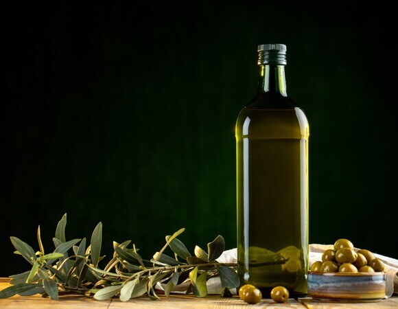 Как правильно выбирать оливковое масло: эксперт назвала важные критерии Как правильно выбирать оливковое масло: эксперт назвала важные критерии