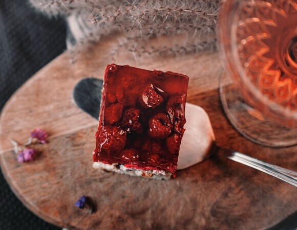 В Роскачестве рассказали, какие вина подходят к разным десертам В Роскачестве рассказали, какие вина подходят к разным десертам