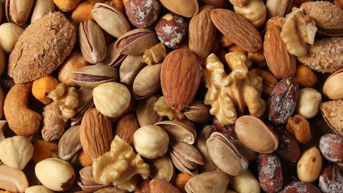 Стало известно, какие орехи могут навредить организму