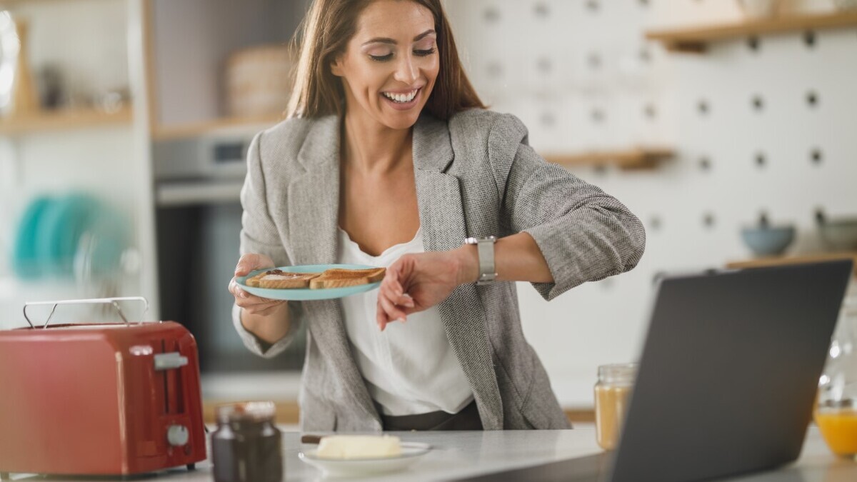 Перечислены продукты, которые нельзя есть натощак