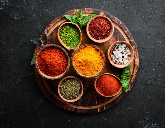 Врач назвала специю, полезную для людей с артритом Врач назвала специю, полезную для людей с артритом