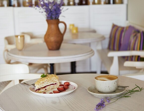 Диетолог рассказала, почему от кофе толстеют Диетолог рассказала, почему от кофе толстеют