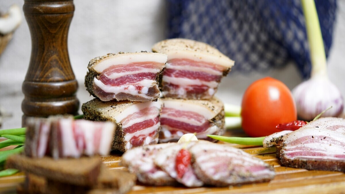 Что будет, если съесть много сала? Ответила врач Что будет, если съесть много сала? Ответила врач