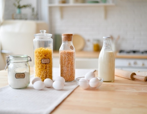 Просроченные продукты: можно ли их употреблять без вреда для здоровья?