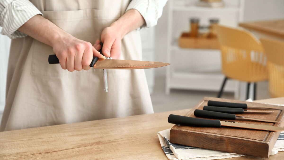Заточка ножей в домашних условиях: как навсегда решить «острый вопрос» Заточка ножей в домашних условиях: как навсегда решить «острый вопрос»