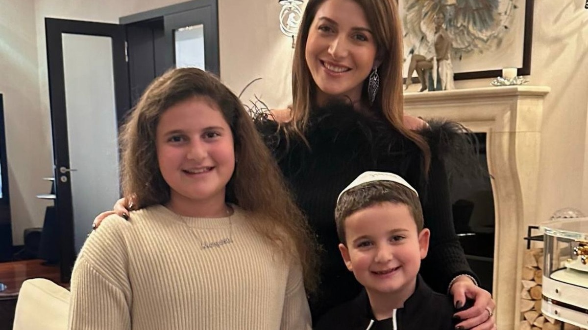 Певица Жасмин рассказала, как приучить детей питаться правильно