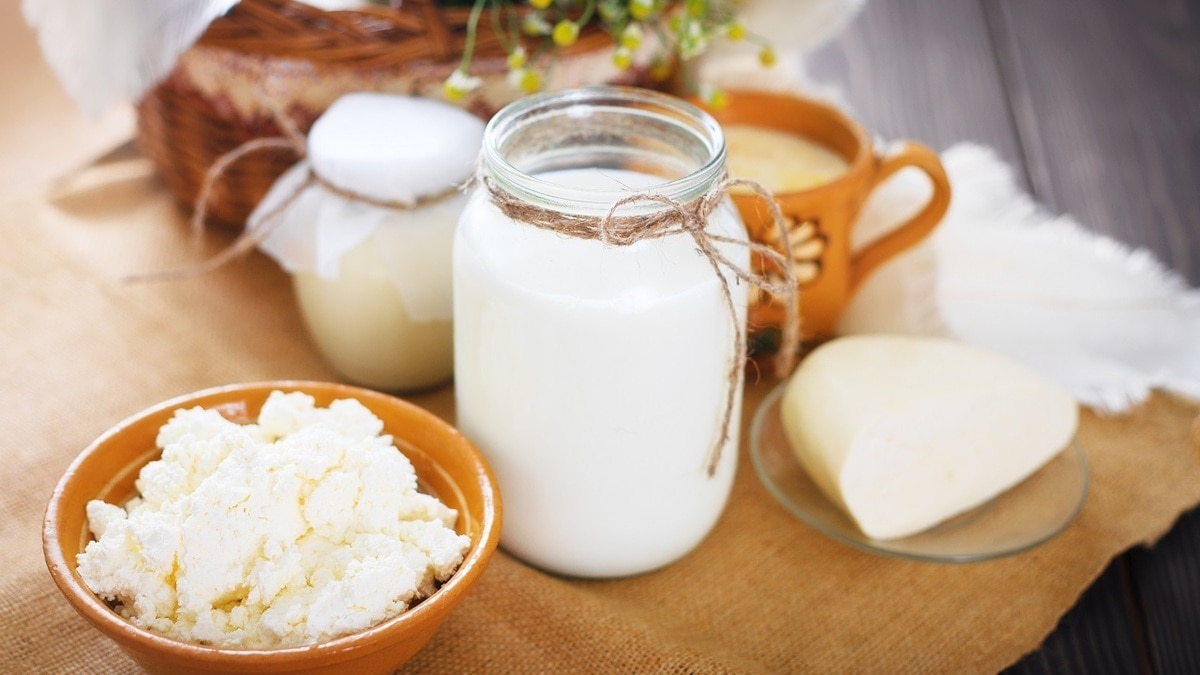 Что приготовить из прокисшего молока: 7 рецептов от «Едим Дома» Что приготовить из прокисшего молока: 7 рецептов от «Едим Дома»