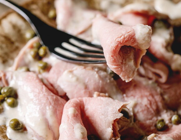 Вителло тоннато: секреты приготовления итальянской холодной закуски 