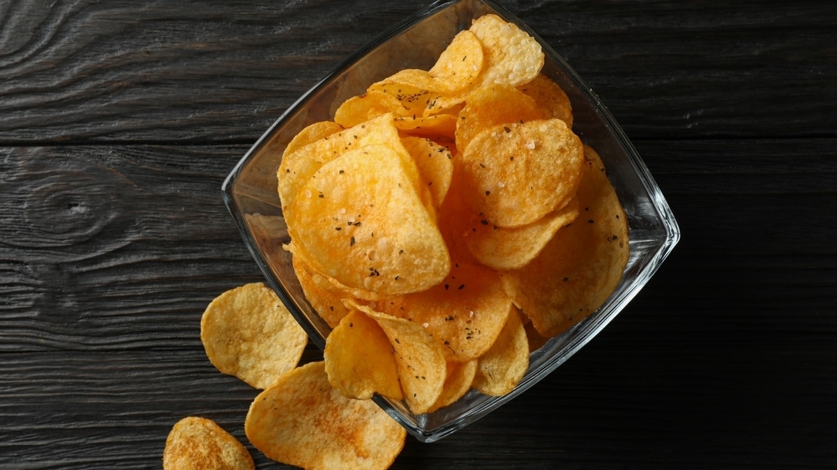 Доктор Разаренова нашла самые безвредные чипсы 