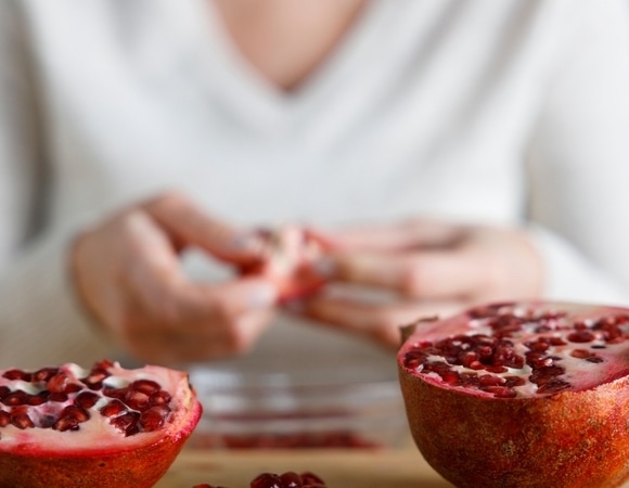 Диетолог назвала продукты, которые восстанавливают здоровье курильщиков