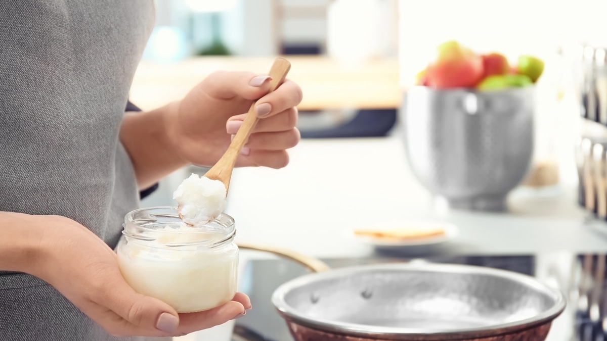 Ученые установили связь между употреблением кокосового масла, тревожностью и ожирением