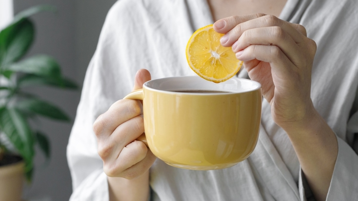 Зачем при похудении пить кофе с лимоном?