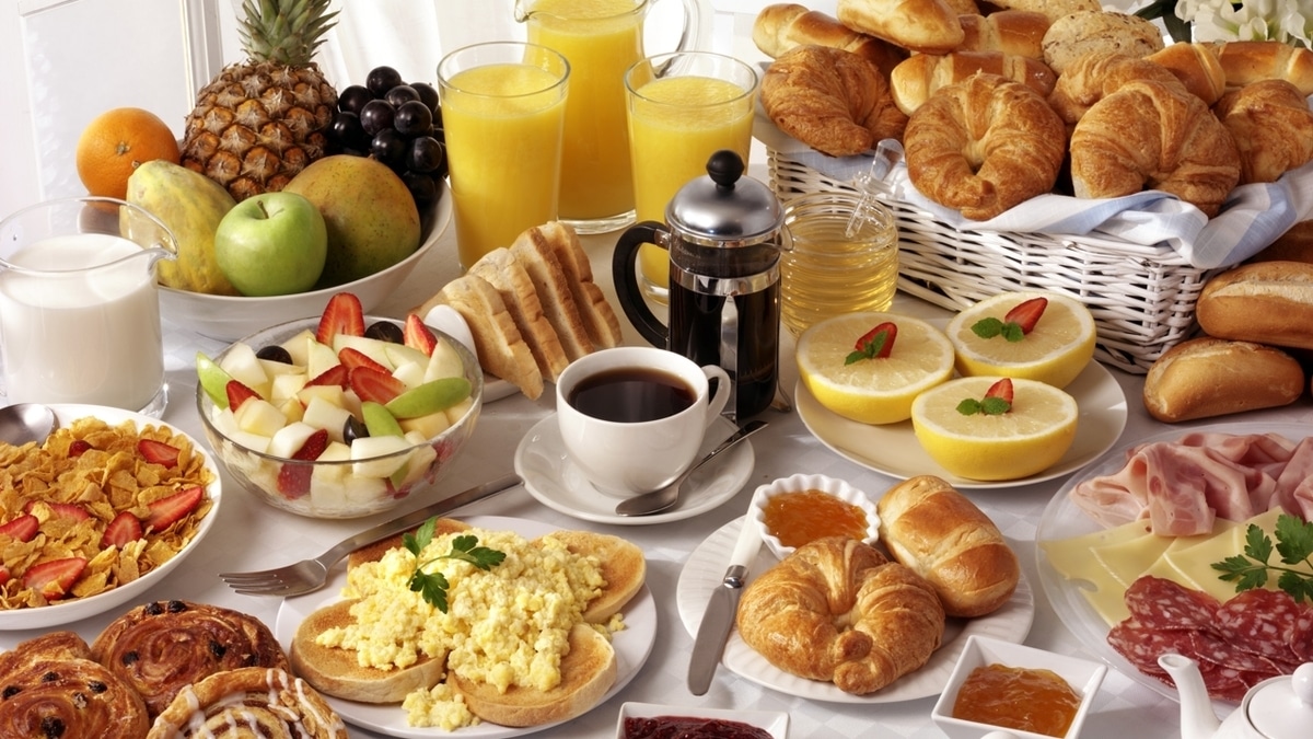 Врач рассказала, почему вредно есть слишком холодную и горячую пищу