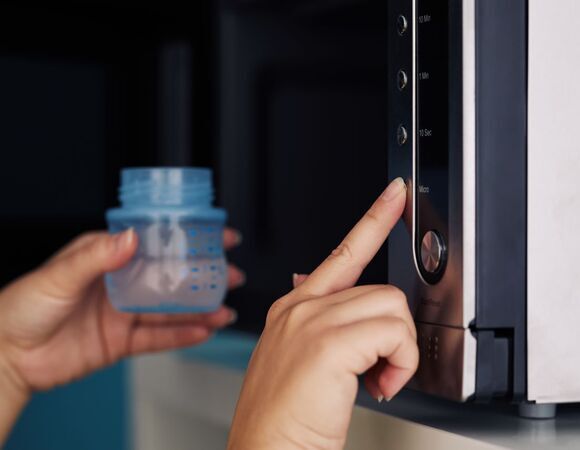 Врач посоветовала больше не пользоваться микроволновкой — и вот почему Врач посоветовала больше не пользоваться микроволновкой — и вот почему